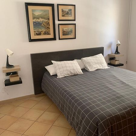 Chic Apartment Beach ماتارو المظهر الخارجي الصورة